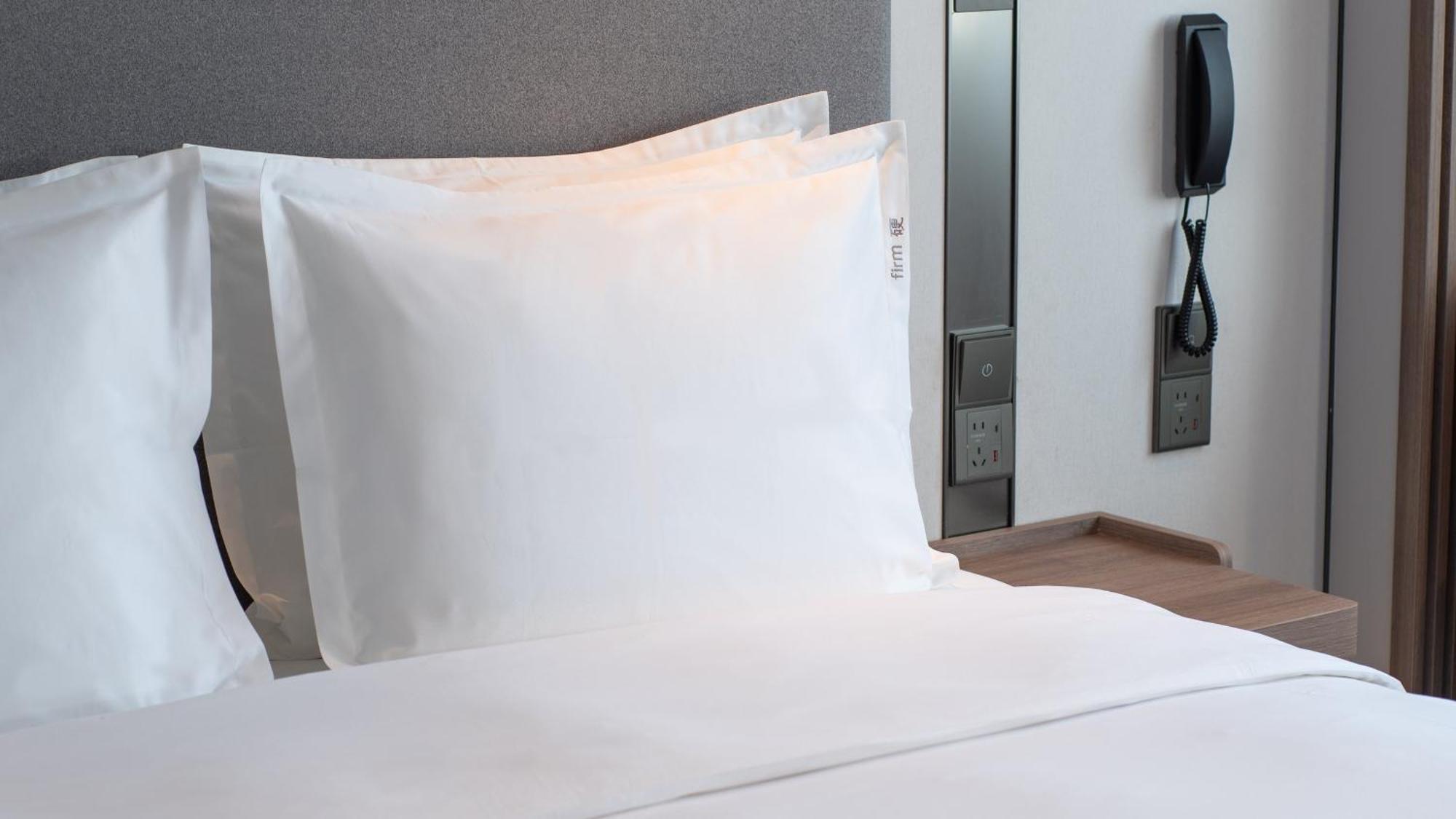 Holiday Inn Express Qingdao Shibei By Ihg Екстериор снимка