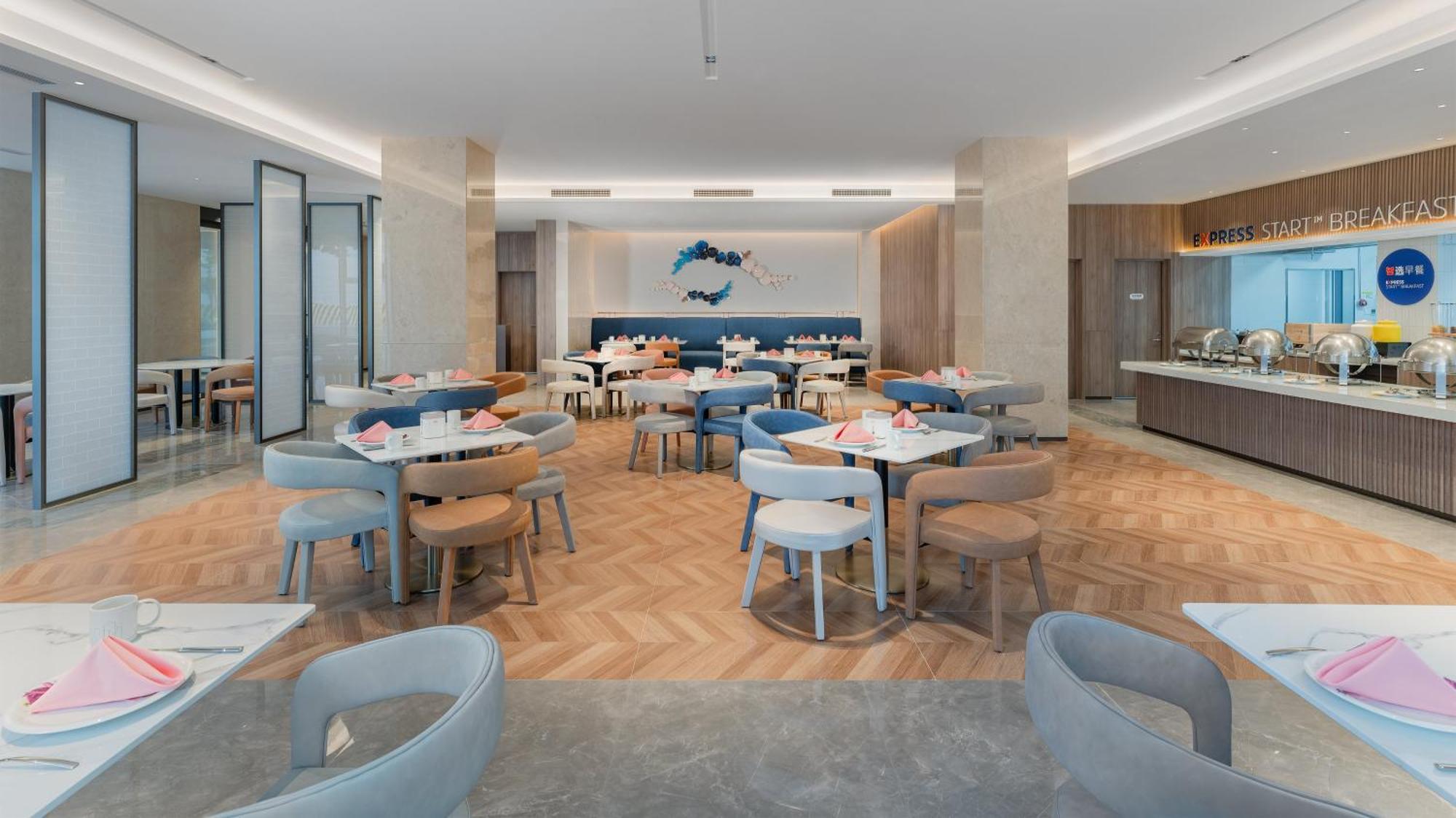 Holiday Inn Express Qingdao Shibei By Ihg Екстериор снимка