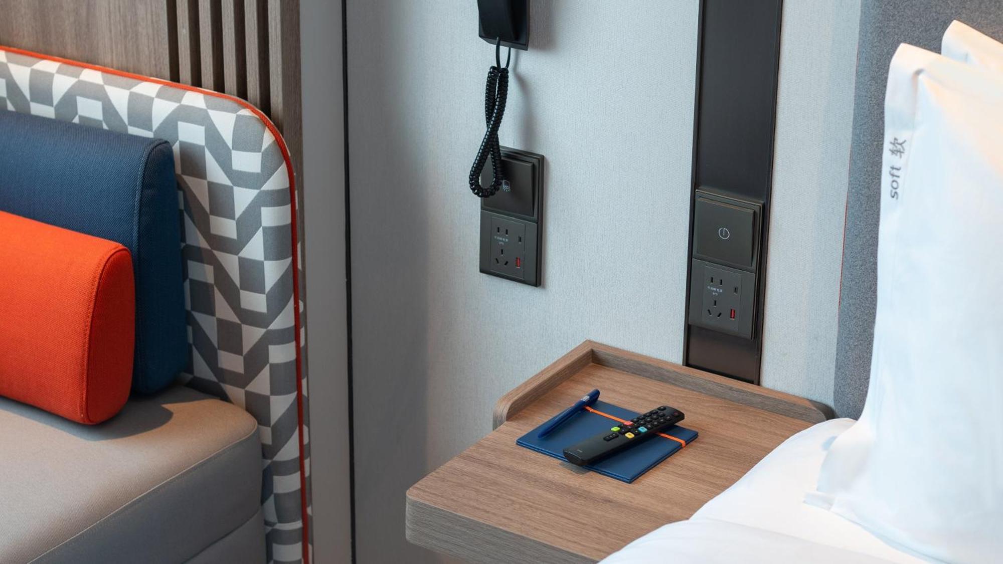 Holiday Inn Express Qingdao Shibei By Ihg Екстериор снимка
