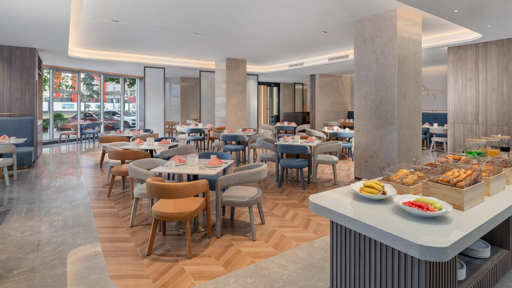 Holiday Inn Express Qingdao Shibei By Ihg Екстериор снимка